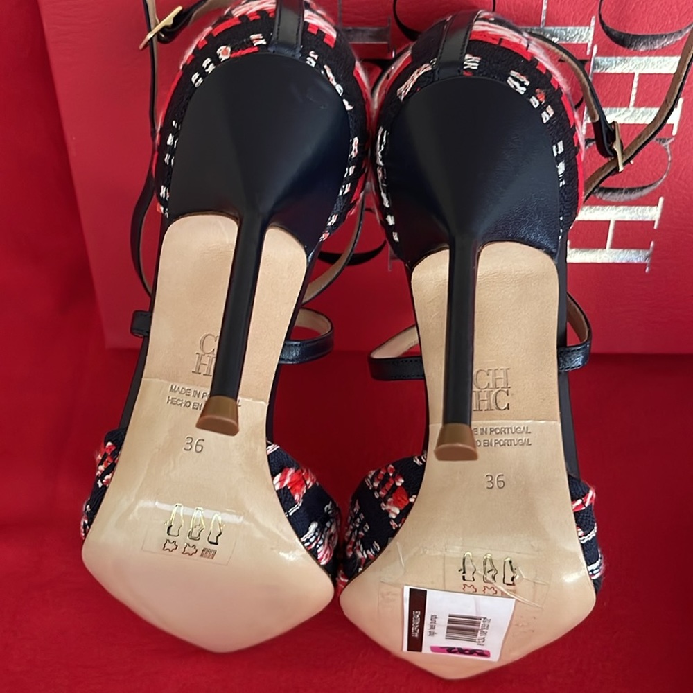Authentic Carolina Herrera heels size 6 - Picture 17 of 17
